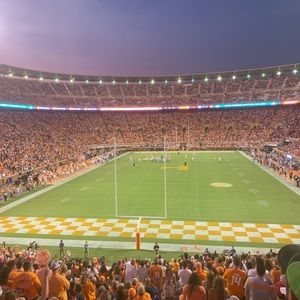 Meet your Posher, Dillon